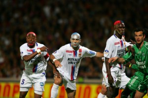 FOOTBALL : Lyon vs sain Etienne - L1 - DERBY - 30/04/2006
